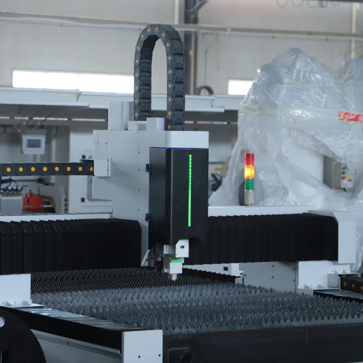 Dedicated Customer Support Iro - Fiber Laser Cutting Machine avis et prix